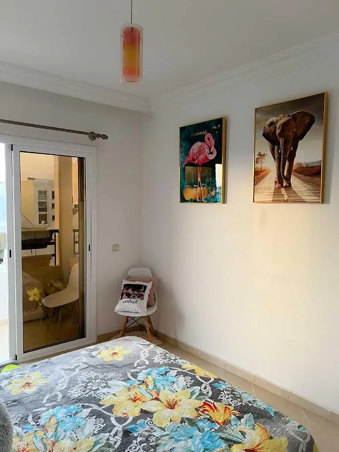 Room In Charming Apartment Locally-Centred Agadir Homestay